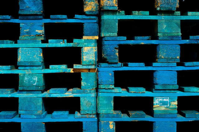 plastic pallets